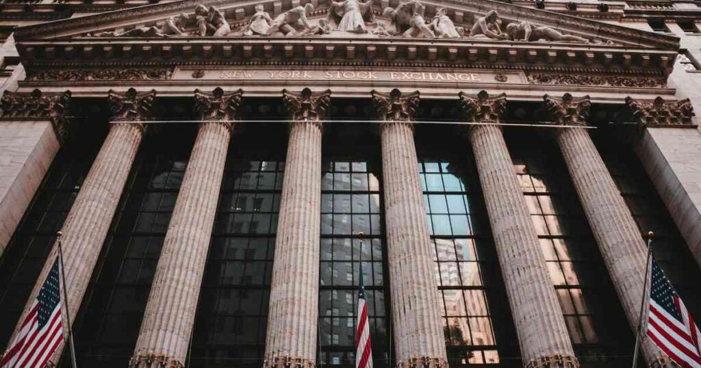 edificio di wall street borsa finanza New york